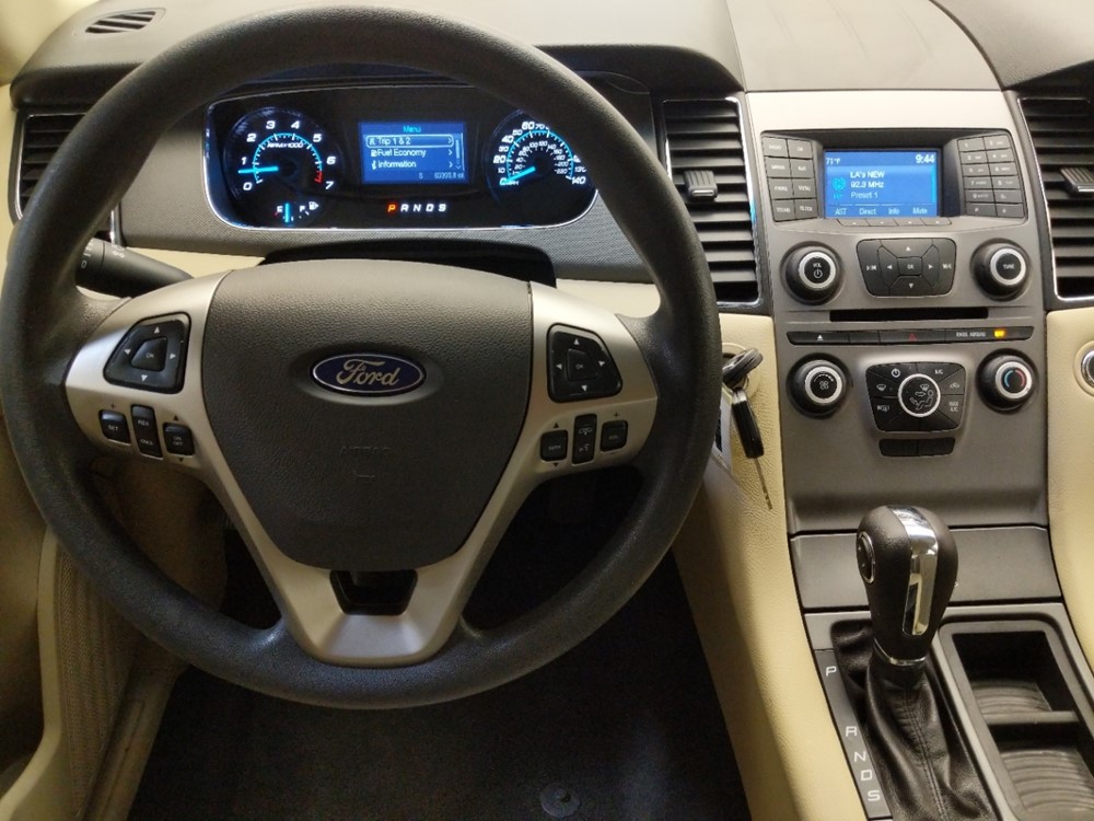 2015 Ford Taurus - Driver Dash