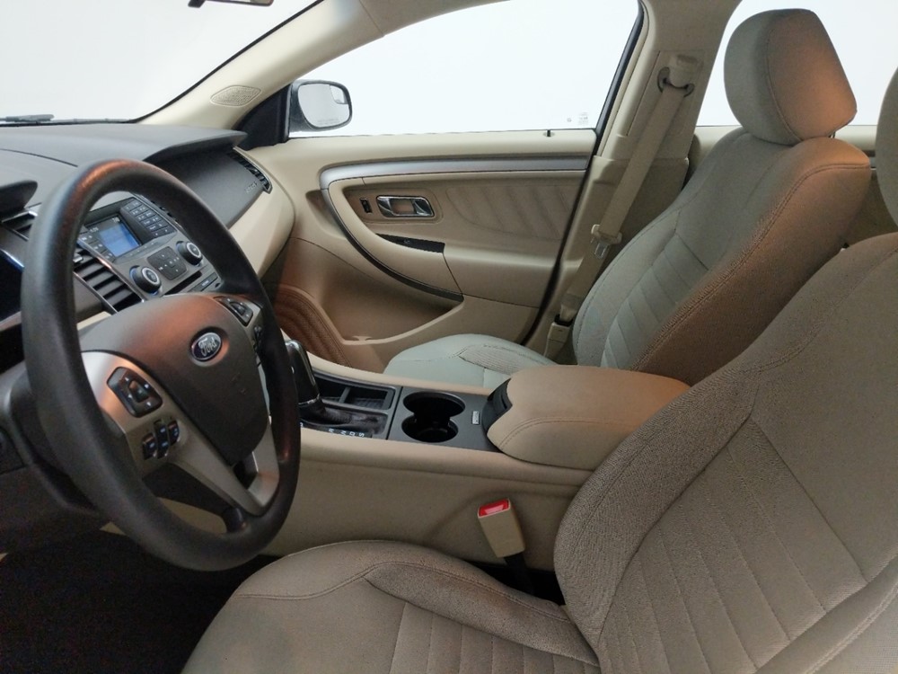 2015 Ford Taurus - Driver Front Seat