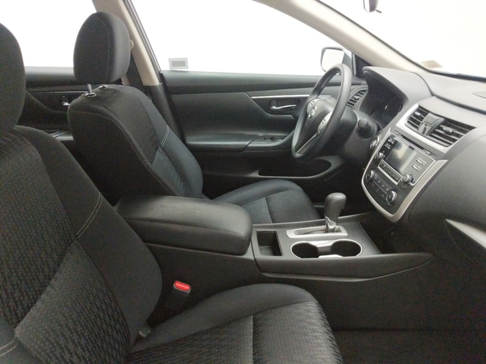 2016 Nissan Altima - Passenger Front Seat