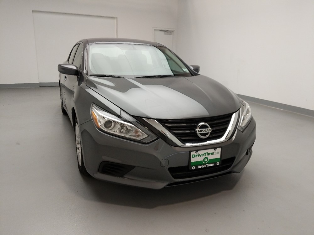2016 Nissan Altima - Passenger Front Hood
