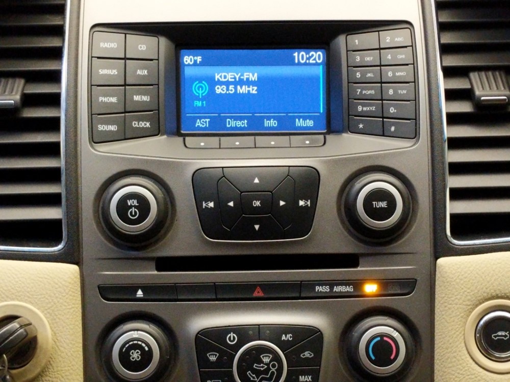 2014 Ford Taurus - Stereo Package