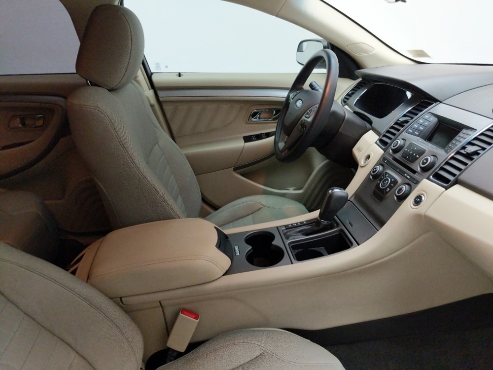 2014 Ford Taurus - Passenger Front Seat