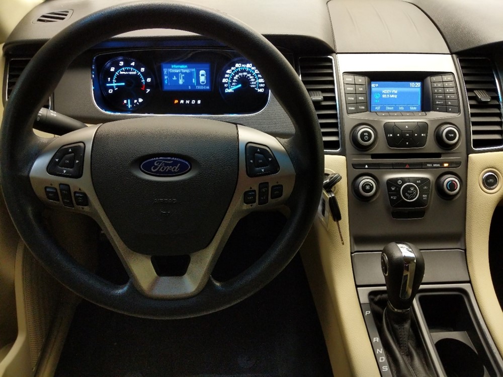 2014 Ford Taurus - Driver Dash