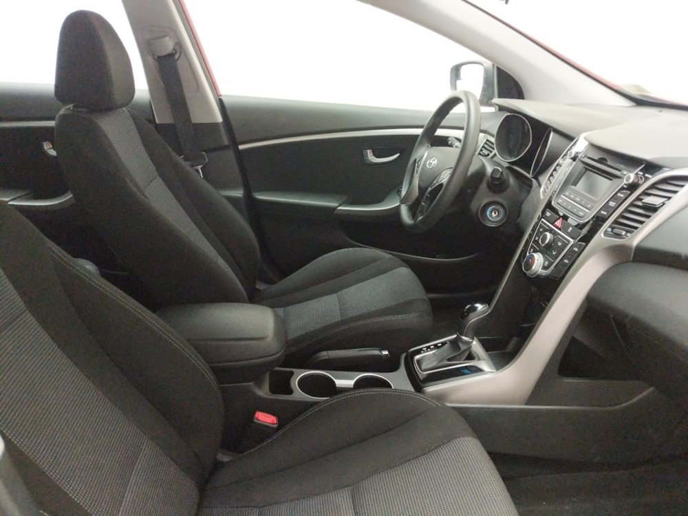 2017 Hyundai Elantra - Passenger Front Seat