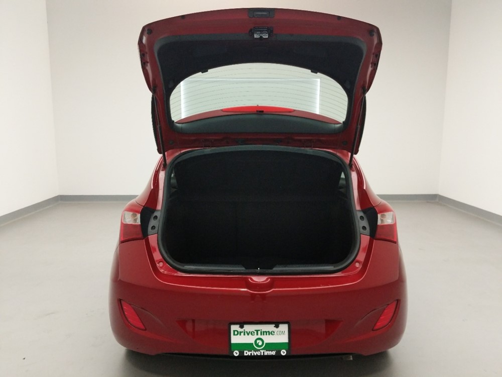 2017 Hyundai Elantra - Trunk