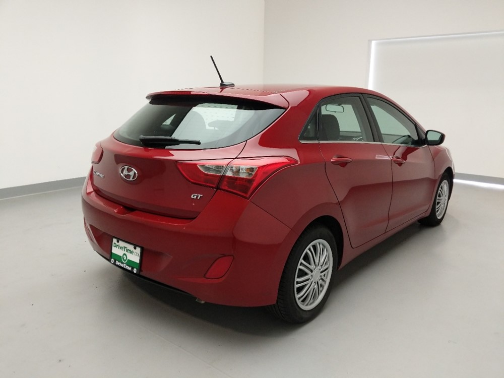 2017 Hyundai Elantra - Passenger Rear Bumper