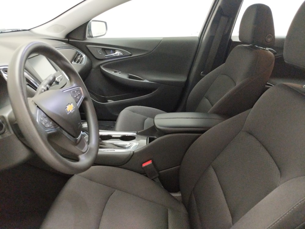 2017 Chevrolet Malibu - Driver Front Seat