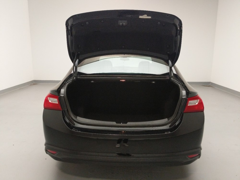 2017 Chevrolet Malibu - Trunk