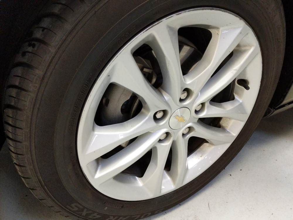 2017 Chevrolet Malibu - Wheel