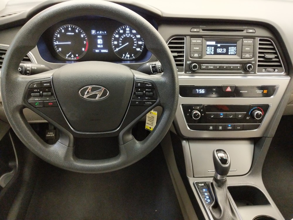 2017 Hyundai Sonata - Driver Dash
