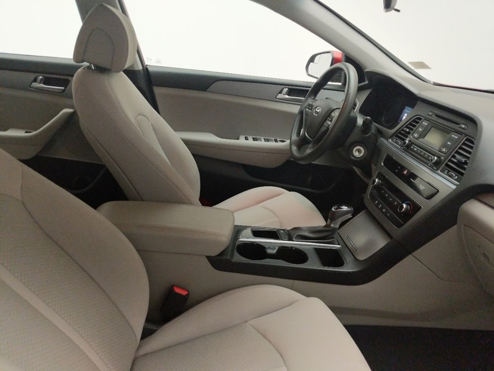 2017 Hyundai Sonata - Passenger Front Seat