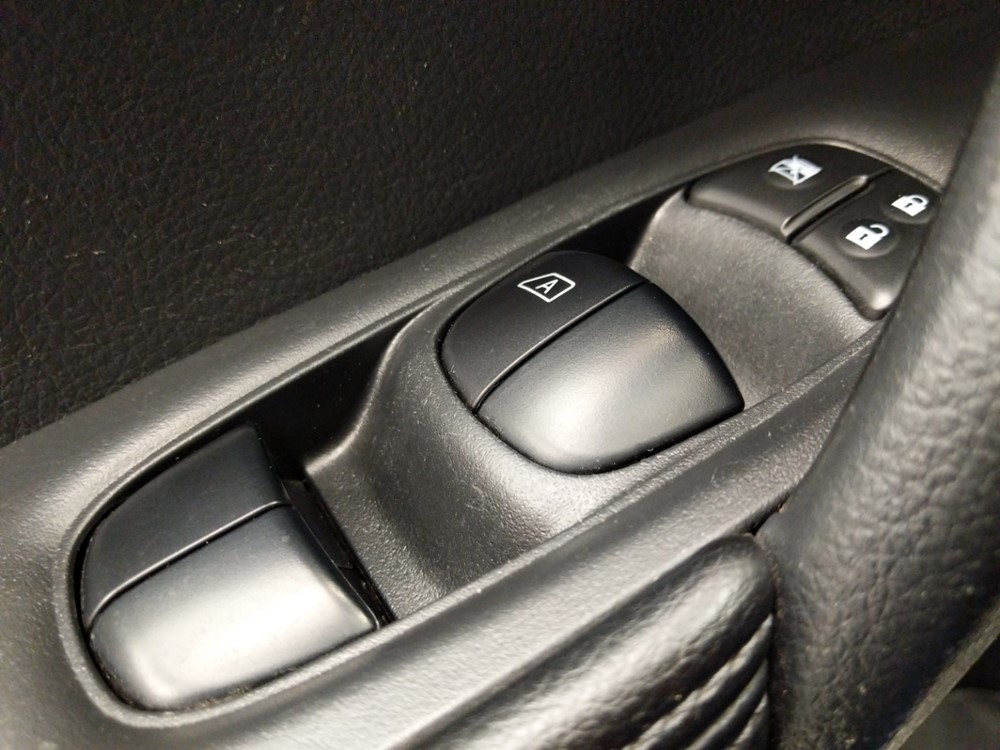 2015 Nissan Rogue - Driver Power Windows/Lock Control