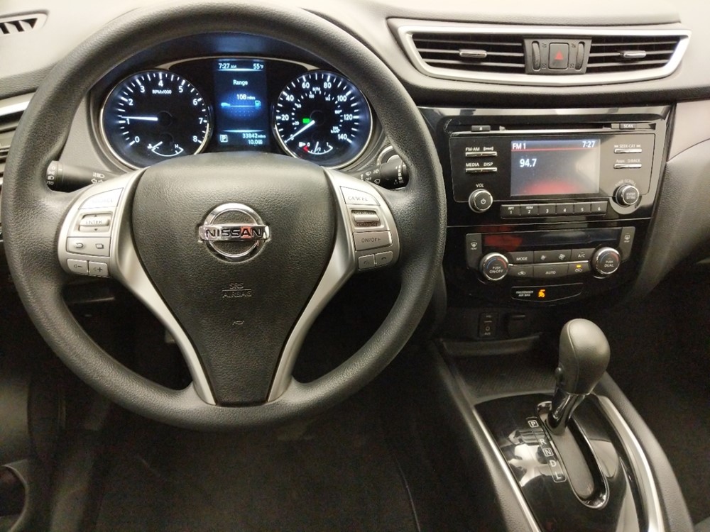 2015 Nissan Rogue - Driver Dash