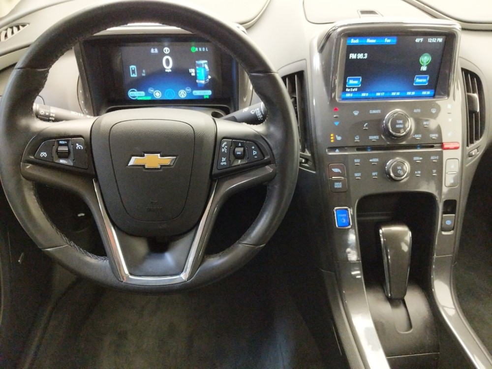 2015 Chevrolet Volt - Driver Dash