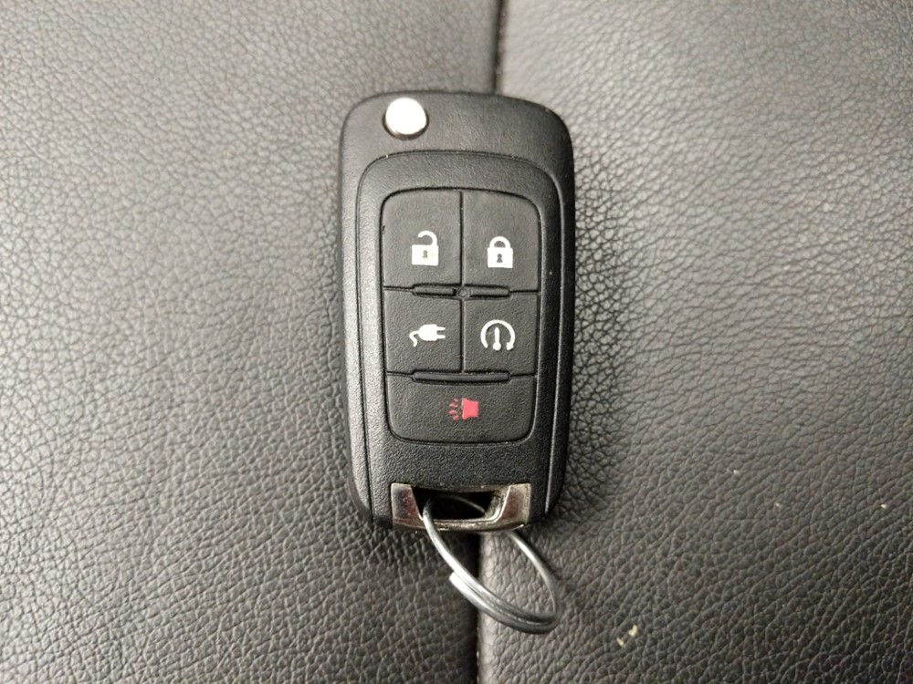 2015 Chevrolet Volt - Keys