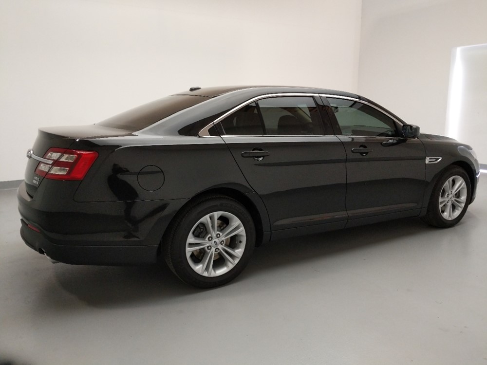 2015 Ford Taurus - Passenger Rear Side