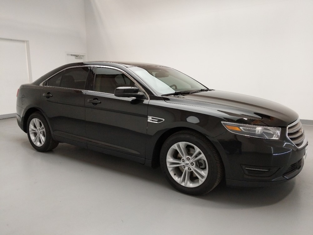 2015 Ford Taurus - Passenger Front Side