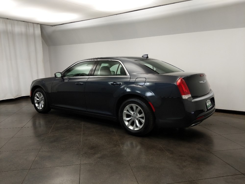 2016 Chrysler 300 - Driver Rear Side