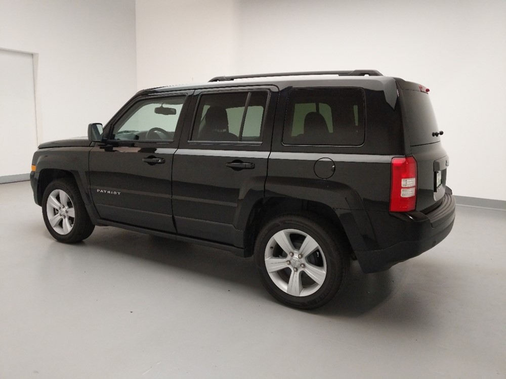 2017 Jeep Patriot - Driver Rear Side