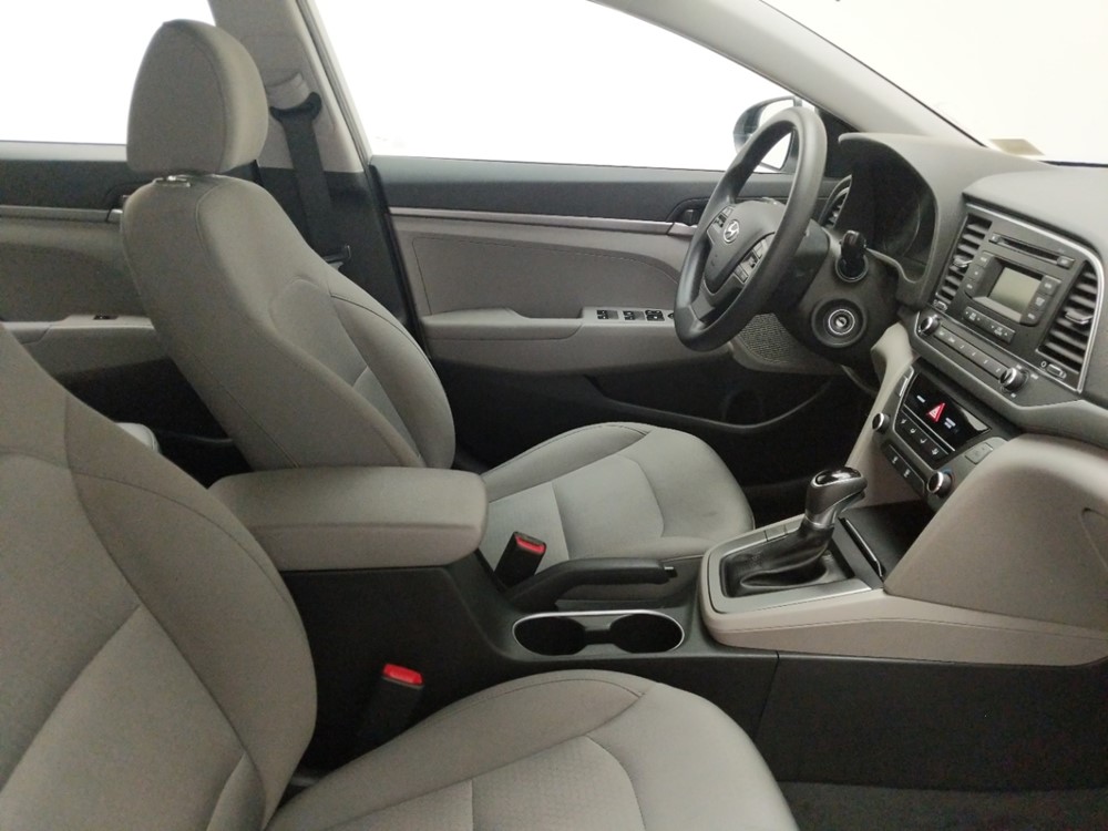 2017 Hyundai Elantra - Passenger Front Seat