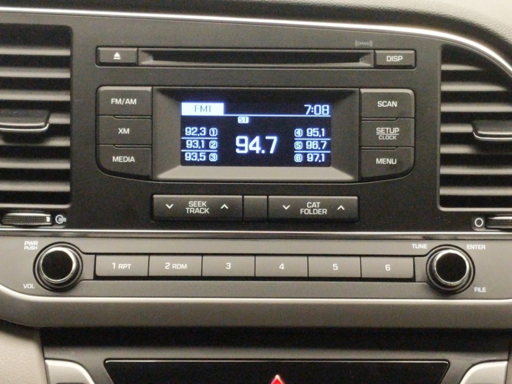 2017 Hyundai Elantra - Stereo Package
