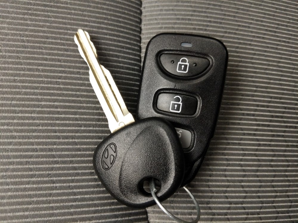 2017 Hyundai Elantra - Keys