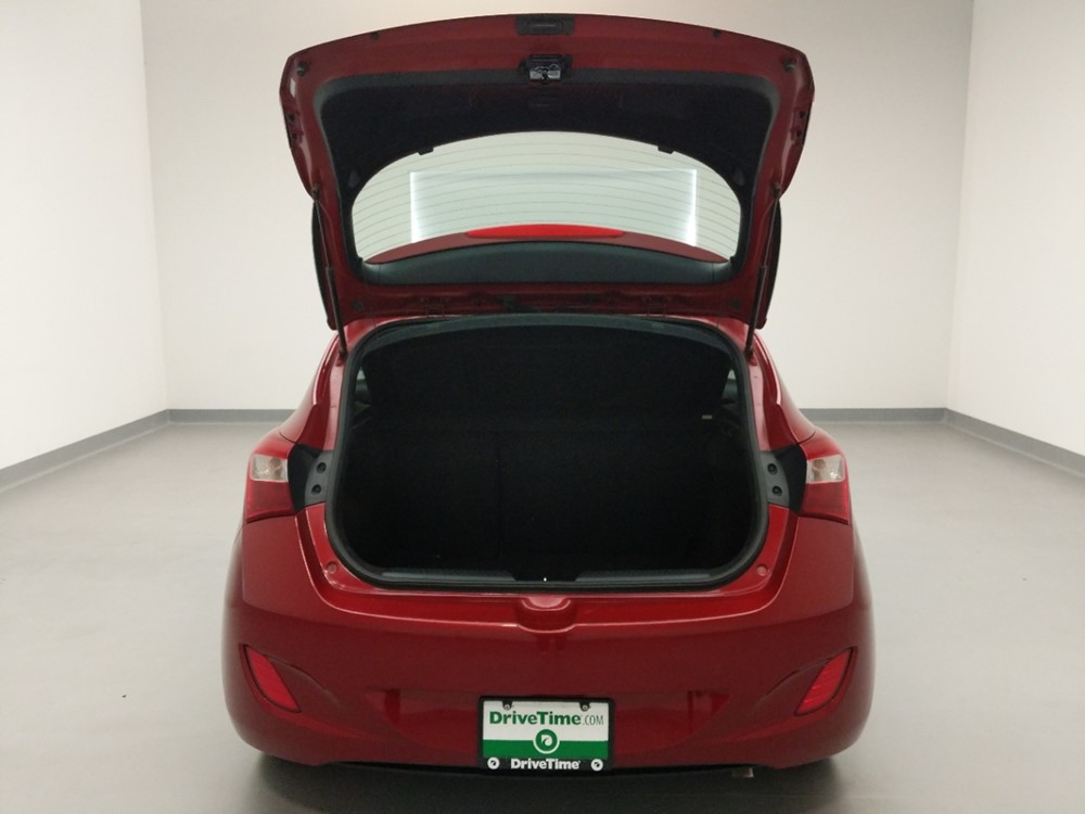 2017 Hyundai Elantra - Trunk