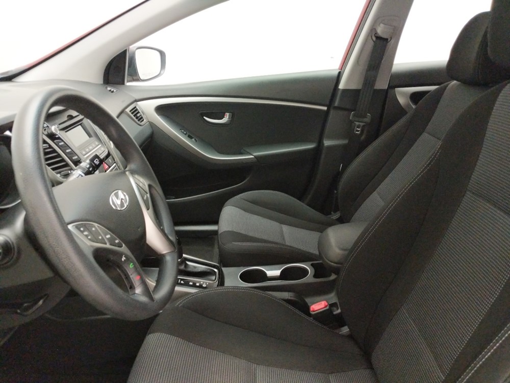 2017 Hyundai Elantra - Driver Front Seat
