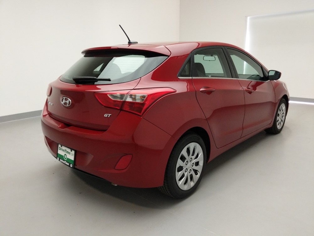 2017 Hyundai Elantra - Passenger Rear Bumper