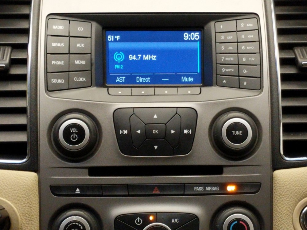 2016 Ford Taurus - Stereo Package