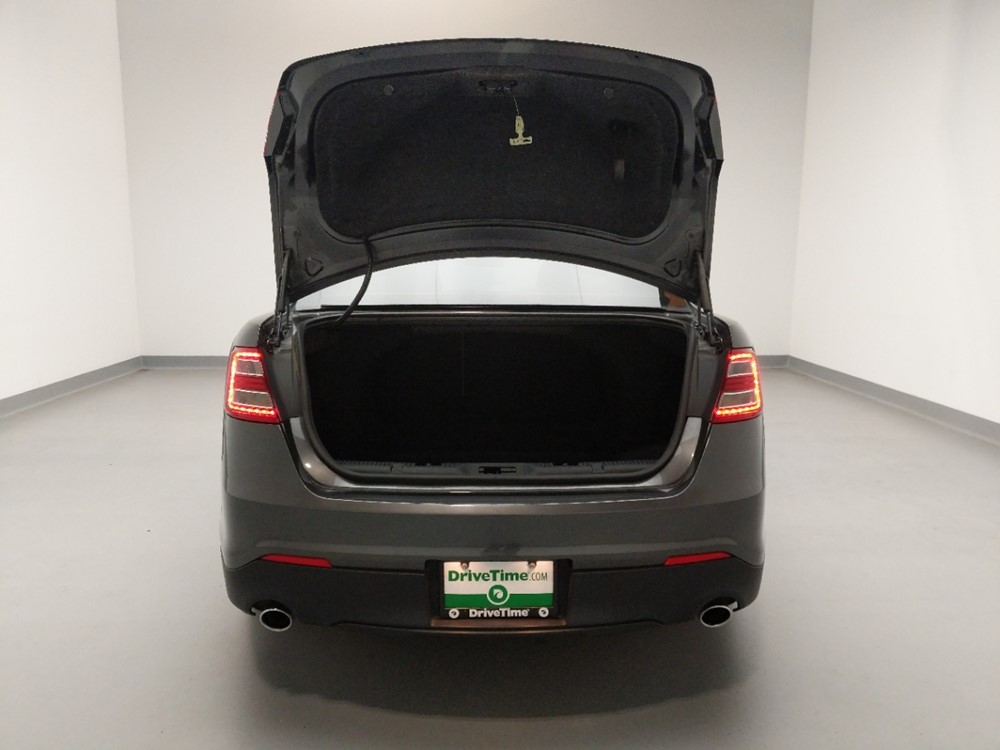 2016 Ford Taurus - Trunk