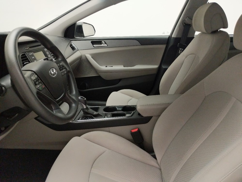 2017 Hyundai Sonata - Driver Front Seat