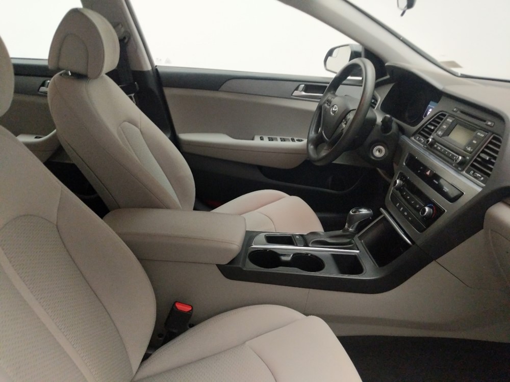 2017 Hyundai Sonata - Passenger Front Seat