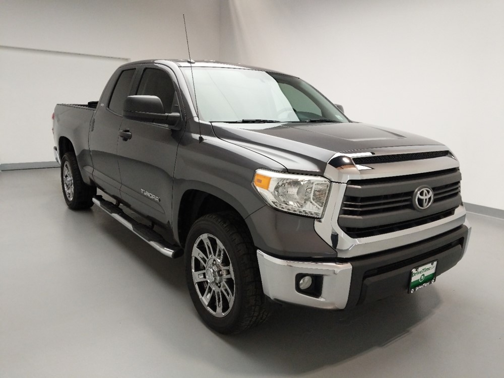 2014 Toyota Tundra - Passenger Front Bumper