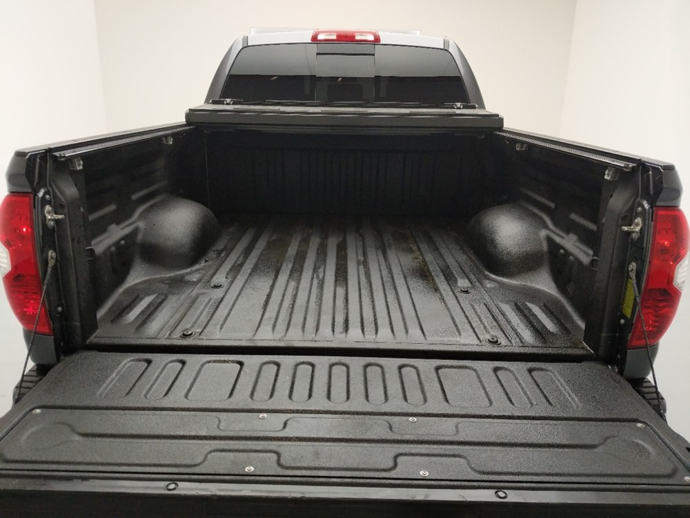 2014 Toyota Tundra - Trunk