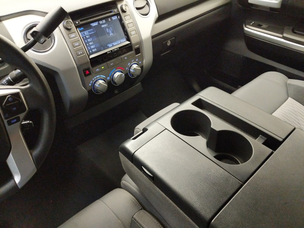 2014 Toyota Tundra - Center Console/Cup Holders