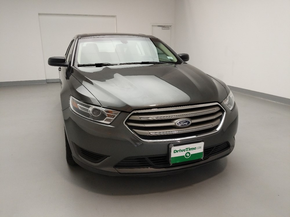 2016 Ford Taurus - Passenger Front Hood