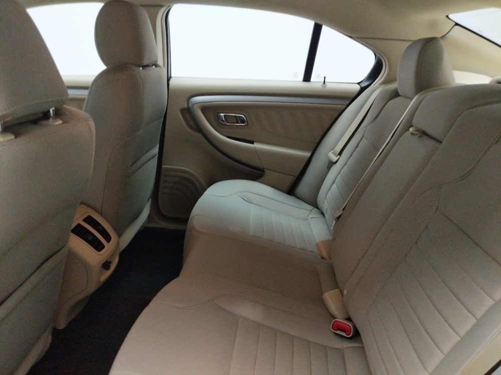2016 Ford Taurus - Driver Rear Seat