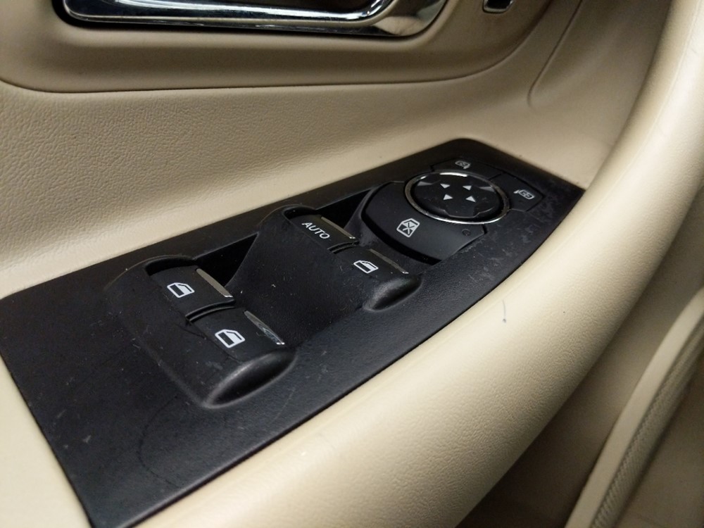 2016 Ford Taurus - Driver Power Windows/Lock Control