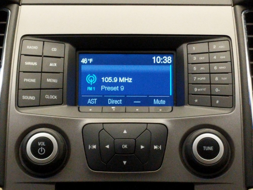 2016 Ford Taurus - Stereo Package