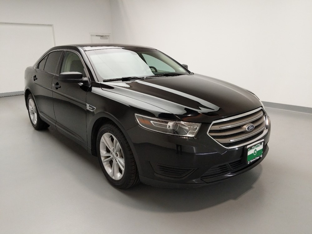 2016 Ford Taurus - Passenger Front Bumper