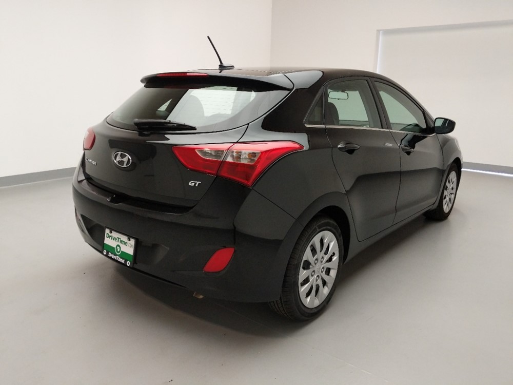 2017 Hyundai Elantra - Passenger Rear Bumper