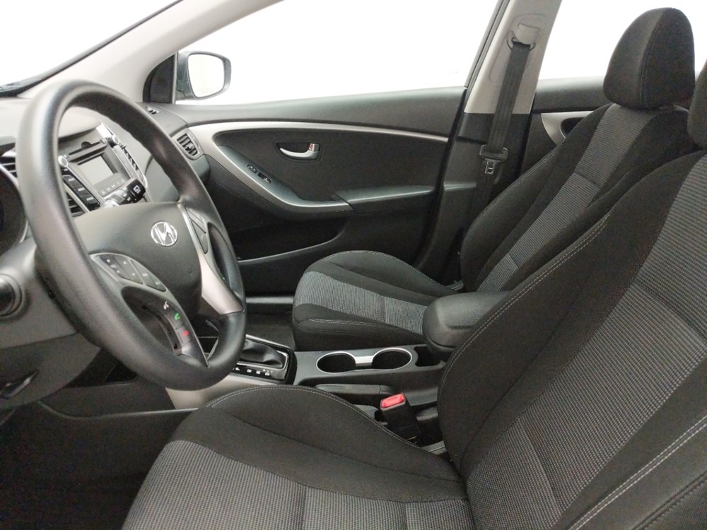 2017 Hyundai Elantra - Driver Front Seat