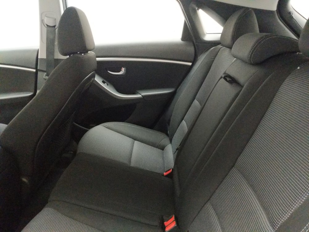 2017 Hyundai Elantra - Driver Rear Seat