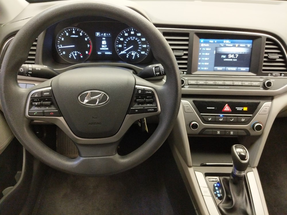2018 Hyundai Elantra - Driver Dash
