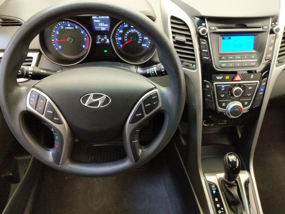 2017 Hyundai Elantra - Driver Dash