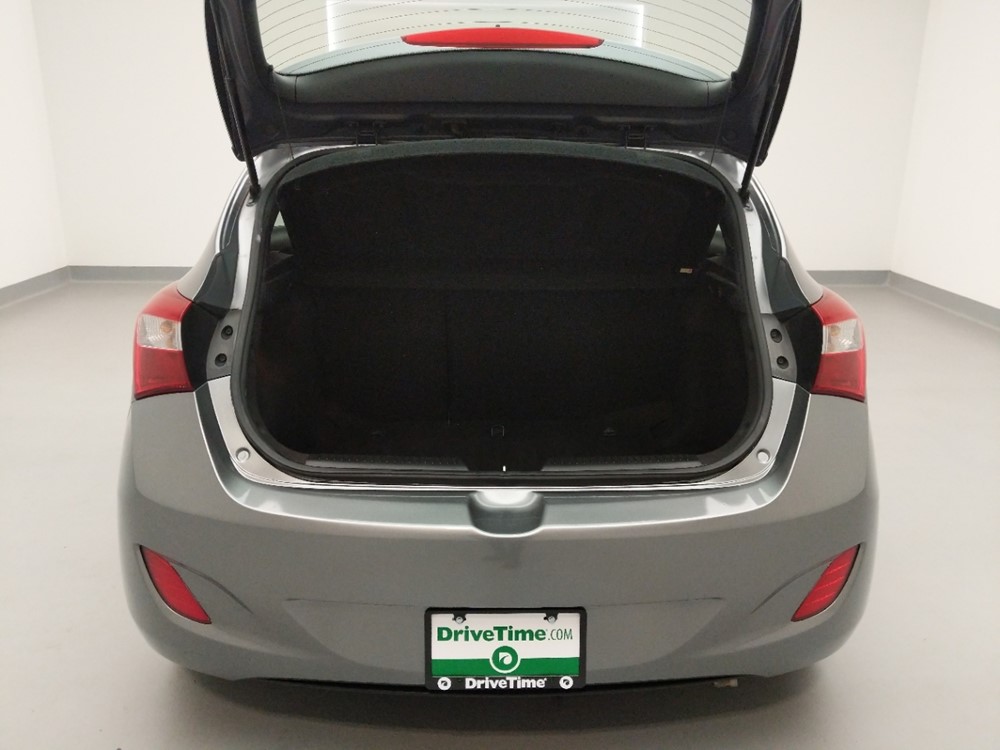 2017 Hyundai Elantra - Trunk
