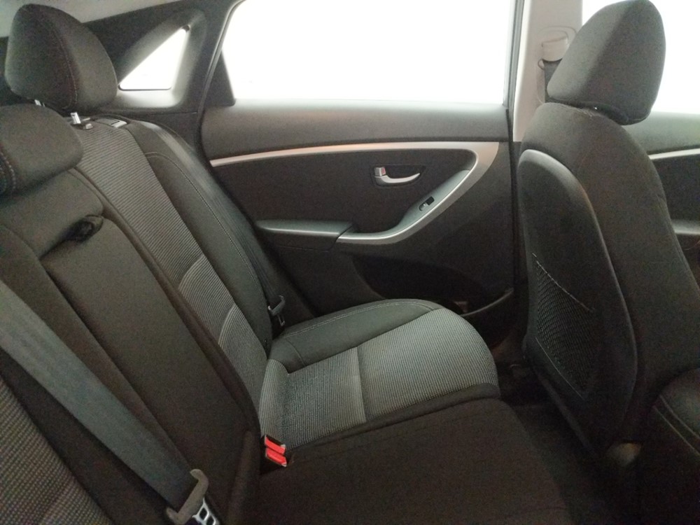 2017 Hyundai Elantra - Passenger Rear Seat