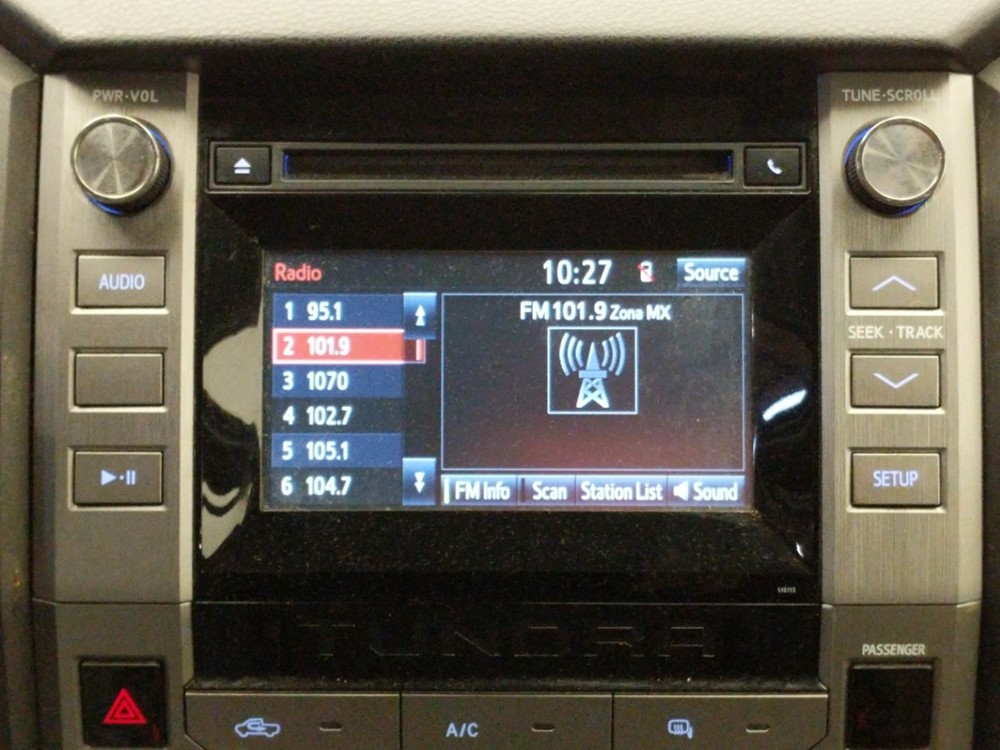 2016 Toyota Tundra - Stereo Package