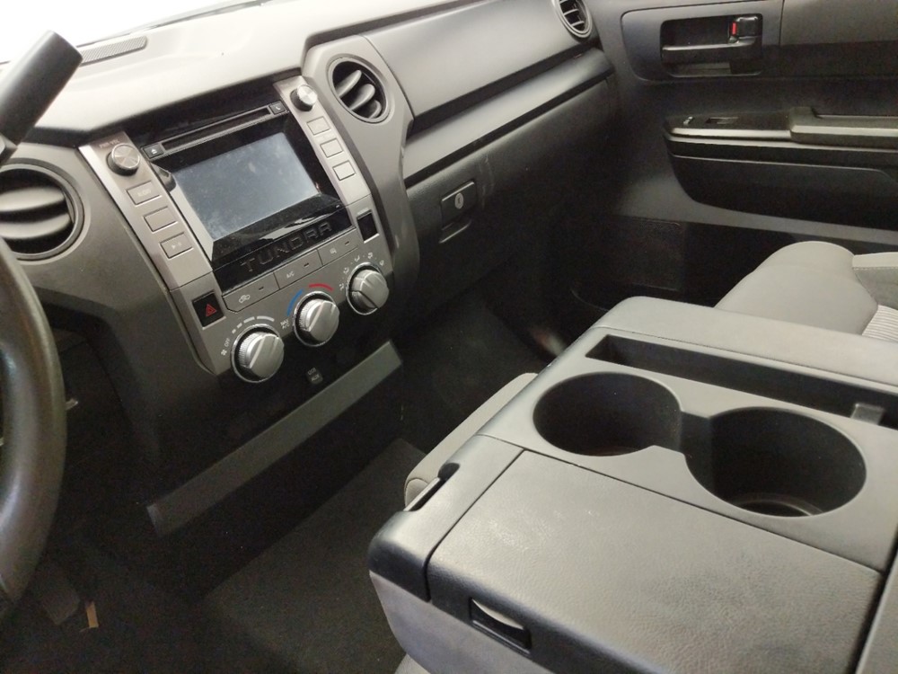 2016 Toyota Tundra - Center Console/Cup Holders